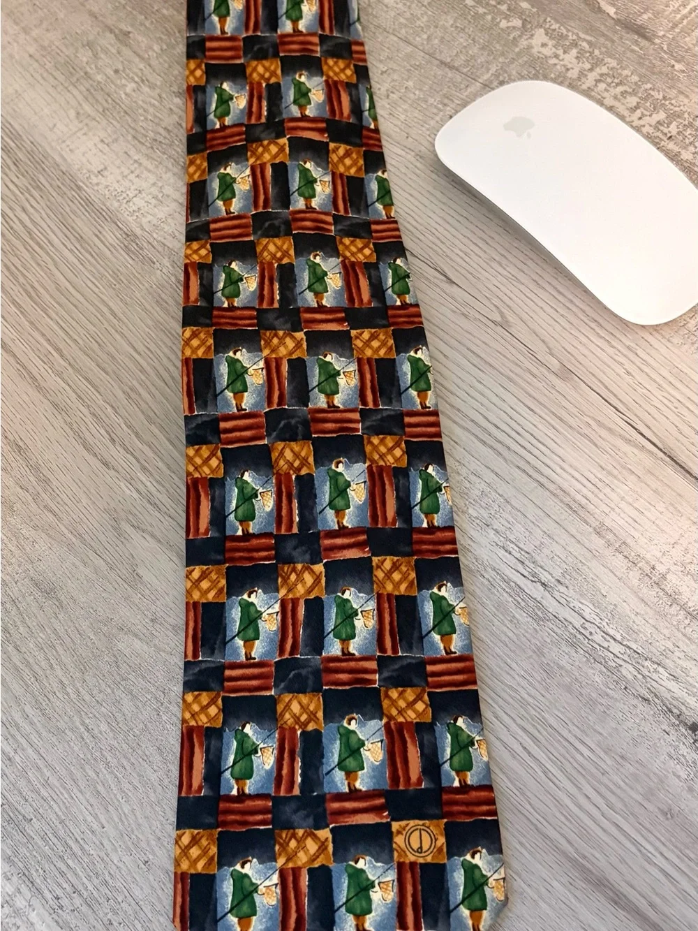 Designer Patterned Silk Tie in Green and Navy - Dunhill